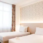 Metropol Hotel
