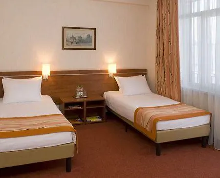 Metropol 3*