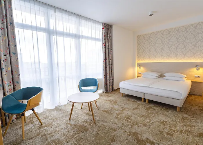 Metropol מלון 3*