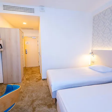 Hotel Metropol 3*