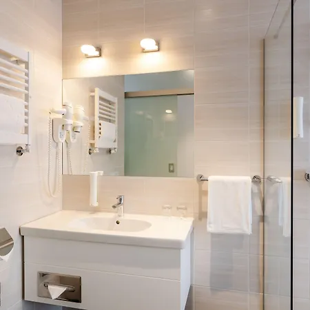 Metropol Готель 3*