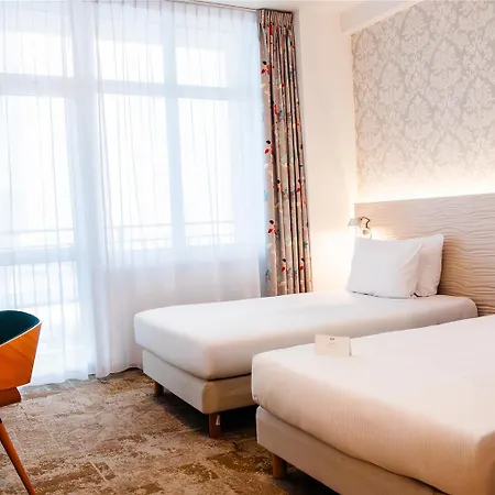 Metropol Hotel 3*